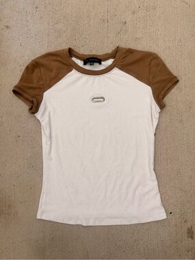 2 Tone No Vacancy Baby Tee